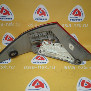 Стоп Mercedes CLS-Class W219/C219 '2005 R (трещинки) A2198200264
