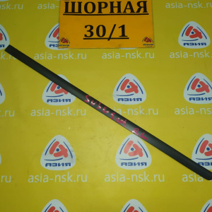 Молдинг двери Toyota Camry SV30 зад, лев