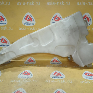 Бачок омывателя BMW X5 E70 с датчиком, без насосов (не под омыватель фар) 61667162588 '2006