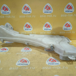 Бачок омывателя BMW X5 E70 с датчиком, без насосов (не под омыватель фар) 61667162588 '2006