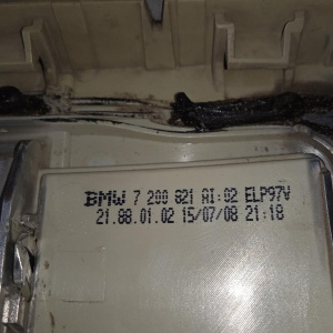 Стоп BMW X5 E70 '2008 L в дверь багажника, трещина на стекле 63217200821