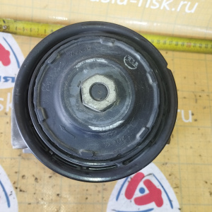 Компрессор кондиционера Toyota 2ZR Corolla ZRE150/ZRE186 ТРУБКИ ПРИКРУЧИВАЮТСЯ К КОМПРЕССОРУ 447280-6581
