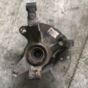 Ступица Mazda BJ3P/BJ5W перед, прав ABS 4шп.голая