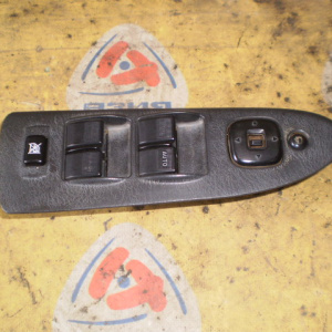 Пульт стеклоподъемника Mazda Familia BJ## '2000-2003 перед, прав B30H66350
