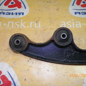 Тяга продольная Suzuki JB23W/JB33W/JB43W Jimny F Без крепления под трубки. Чугунная.