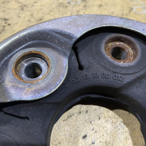 Муфта карданного вала Volkswagen 5N1/5N2/8UG Tiguan '2008 F Спереди GAV01-007