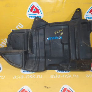 Защита двигателя Mitsubishi N94W Chariot Grandis L бок MR358609