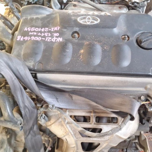 Двигатель Toyota 1NZ-FE-2710934 МЕХ ДРОСЕЛЬ БЕЗ НАВЕСНОГО ПРОБЕГ 131 Т КМ Funcargo NCP21-0061678 '2001-
