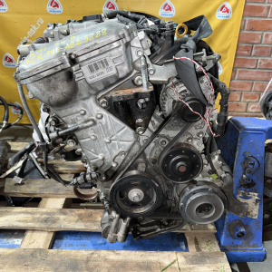 Двигатель Toyota 3ZR-FAE-A825888 БЕЗ КОНДЕРА И ГЕНЕРАТОРА Isis ZGM11-