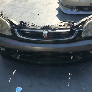 Ноускат Toyota Raum EXZ10 '1999-2001 фары 46-1 +туманки