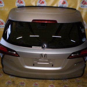 Дверь задняя Honda Vezel RU4 '2013-2018 Камера (спойлер) вст.132-62164