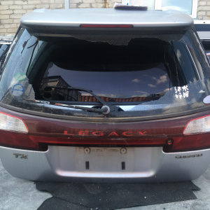 Дверь задняя SUBARU Legacy BH5 спойлер (без стекла) Вст.4835
