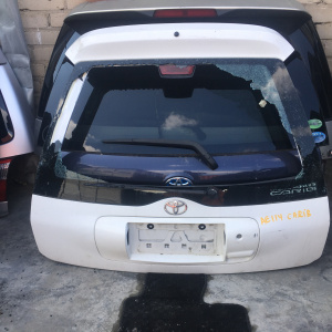 Дверь задняя Toyota Sprinter Carib AE115 без стекла