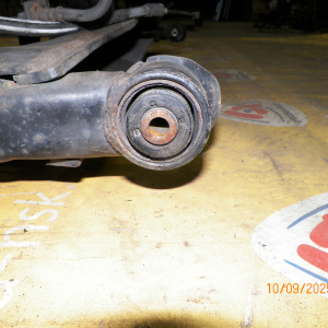 Балка TOYOTA SXM10/SXN10/ACM10/ACN10/CXM10 Ipsum/Gaia/Nadia ABS DRAM, С тросами ручника. R