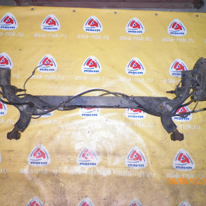Балка Toyota SV50/AZV50/ZZV50 Vista/Vista Ardeo '1998-2000 в сборе с тросами ручника. R ABS DISK.