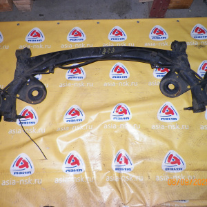 Балка TOYOTA ACR40/MCR40/ANH15 4WD ABS DISK. В сборе с тросами ручника. R