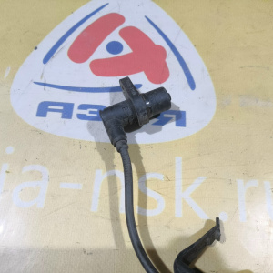 Датчик ABS Toyota Estima/Alphard ACR30/MCR40/MNH15 перед, лев НЕТ ФИШКИ, 2AZ-FE 89543-28090