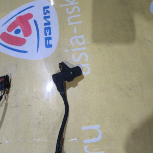 Датчик ABS Toyota Nadia SXN10/15/ACN10 перед, прав НЕТ ФИШКИ