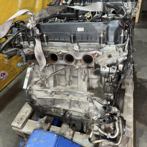 Двигатель Mazda LF-VE-10763266 шуп в головке пластик БЕЗ ГЕНЕРАТОРА Mazda3
