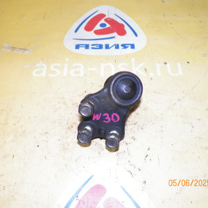Шаровая Nissan W30/C23 Largo/Serena перед, лев н