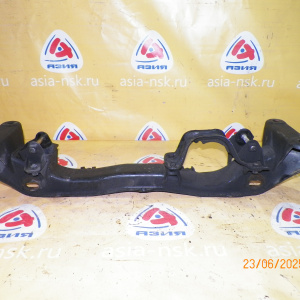 Балка MITSUBISHI P23W/P24W/P25W/P27V/P35W 4D56 F поперечная под редуктор.