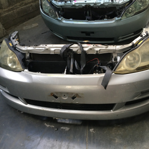 Ноускат Toyota Ipsum ACM21 '2003-2009 сонары (дефект бампера) ф. 44-55 т.28-168