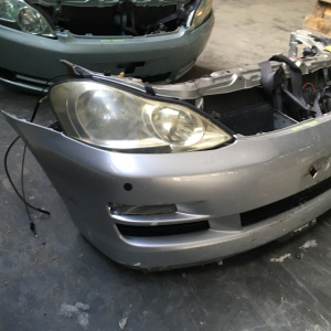 Ноускат Toyota Ipsum ACM21 '2003-2009 сонары (дефект бампера) ф. 44-55 т.28-168