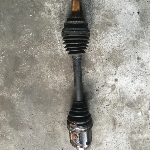 Привод Toyota ZGM11 Isis 3ZR перед, лев ABS