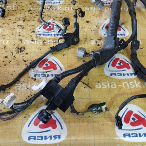 Коса ДВС Toyota 2AR-FE Camry ASV50 a/t ДЕФЕКТ РАЗЪЁМА ГЕНЕРАТОРА И КОНДЁРА