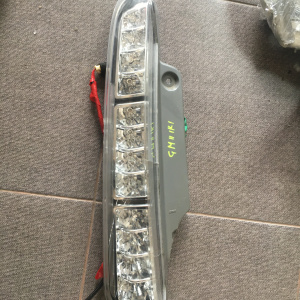 Стоп Toyota 44-70 L Isis ZGM11 дефект стекла,дефект корпуса