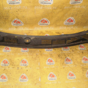 Решетка под лобовое стекло Nissan Dualis J10 66862-JD000