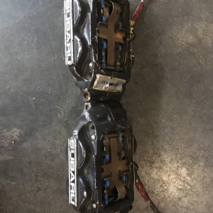 Суппорт SUBARU BH5/SF5 F пара
