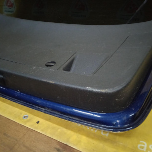 Дверь задняя Volkswagen Passat B6/3C5 '2007 в сборе (вмятины)