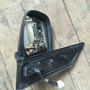 Зеркало TOYOTA Isis ZGM11 7к. с повторителем L