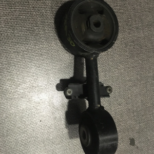 Подушка двигателя Toyota 2AZ Estima ACR30 верхняя F