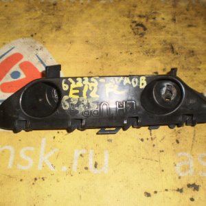 Крепление бампера Nissan Note E12 перед, лев 62225-3VA0B