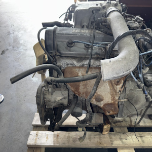 Двигатель Suzuki G16A-234931 4WD ТРАМБЛЁР 16 VALVE Escudo