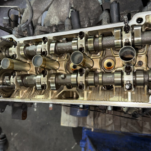 Двигатель Toyota 7A-FE-J114742 БЕЗ НАВЕСНОГО Carina/Corona Premio AT211