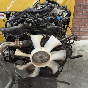 Двигатель Nissan VG33-E-100990A Terrano R50