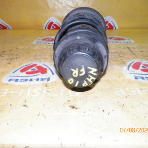 Стойка Toyota NHP10 Aqua перед, прав