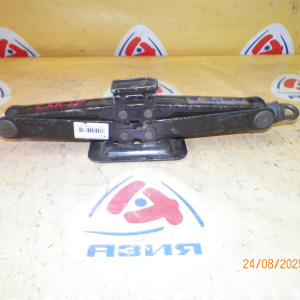 Домкрат Toyota Estima CXR20 09111-28050 1250кг.
