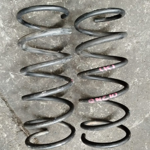 Пружина Toyota QNC10 Passo R