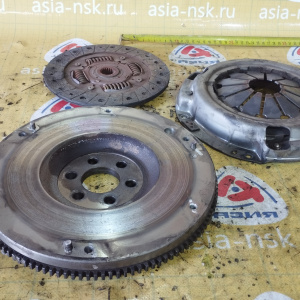 Маховик Mitsubishi 3A90/3A92 Mirage A03A/A05A 2WD m/t + корзина ( диаметр диска 190 мм. ) ( ICP2 ) 1120A266