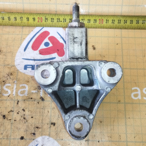 Крепление подушки ДВС Nissan HR12 Note E12 CVT перед, лев ( 3N ) 11253-3VA2A