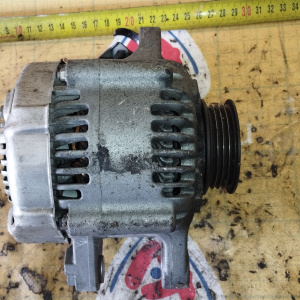 Генератор Toyota 1NZ-FE/2NZ-FE Corolla NZE141 ДЕФЕКТ РАЗЪЁМА 4 конт. ( L/IG/M/RLO ) NEW 27060-21131/-21130 / 104210-8390/-8090