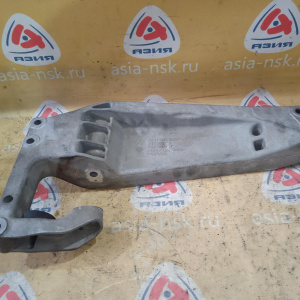 Крепление кпп BMW B47D20A X3 F25 '2016 зад, лев 22316786567
