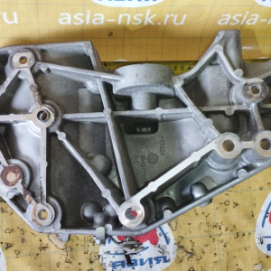 Крепление компрессора кондиционера Mitsubishi 4P10 Canter FEB 126224 / 504371326