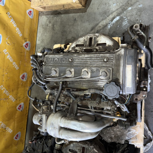 Двигатель Toyota 5E-FE-1029735 катушечный  БЕЗ НАВЕСНОГО Caldina/Corolla/Corsa/Raum EXZ10