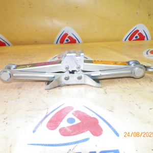Домкрат Nissan Note/Cube/March E11/Z11/K12/C11 (Q1) 700 кг.