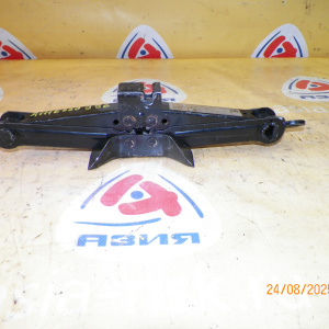 Домкрат Toyota Passo KGC10/QNC10 GOODMAN 650кг.